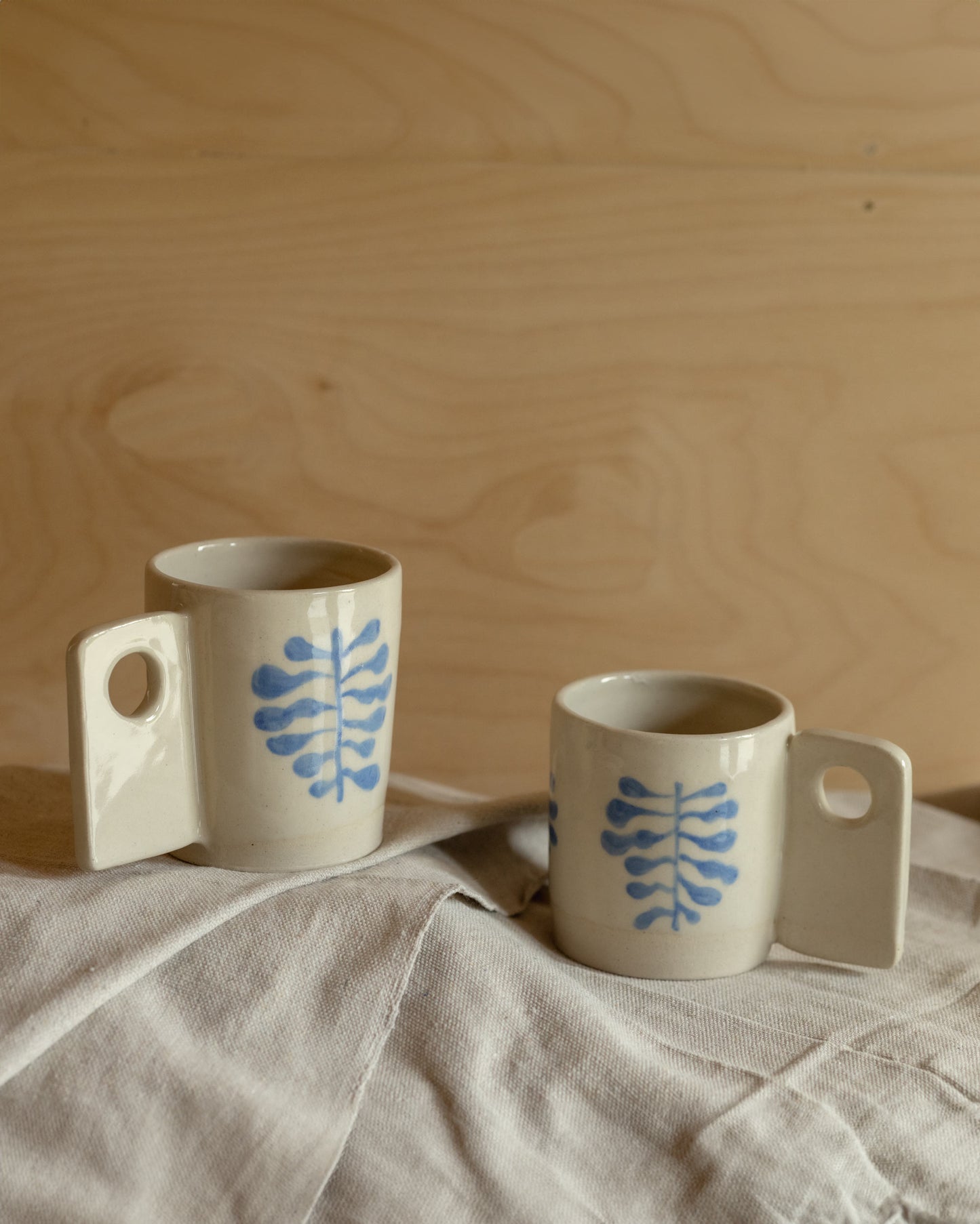 Set of Mugs Blue Leaf Mugs